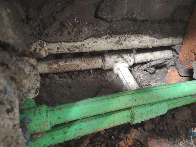 伊宁市消防水管漏水检测维修.客厅漏水检测维修